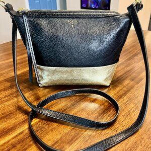 Vintage Fossil Black & Gold Leather Solid Brass Hdwr Crossbody Clutch Bag Purse